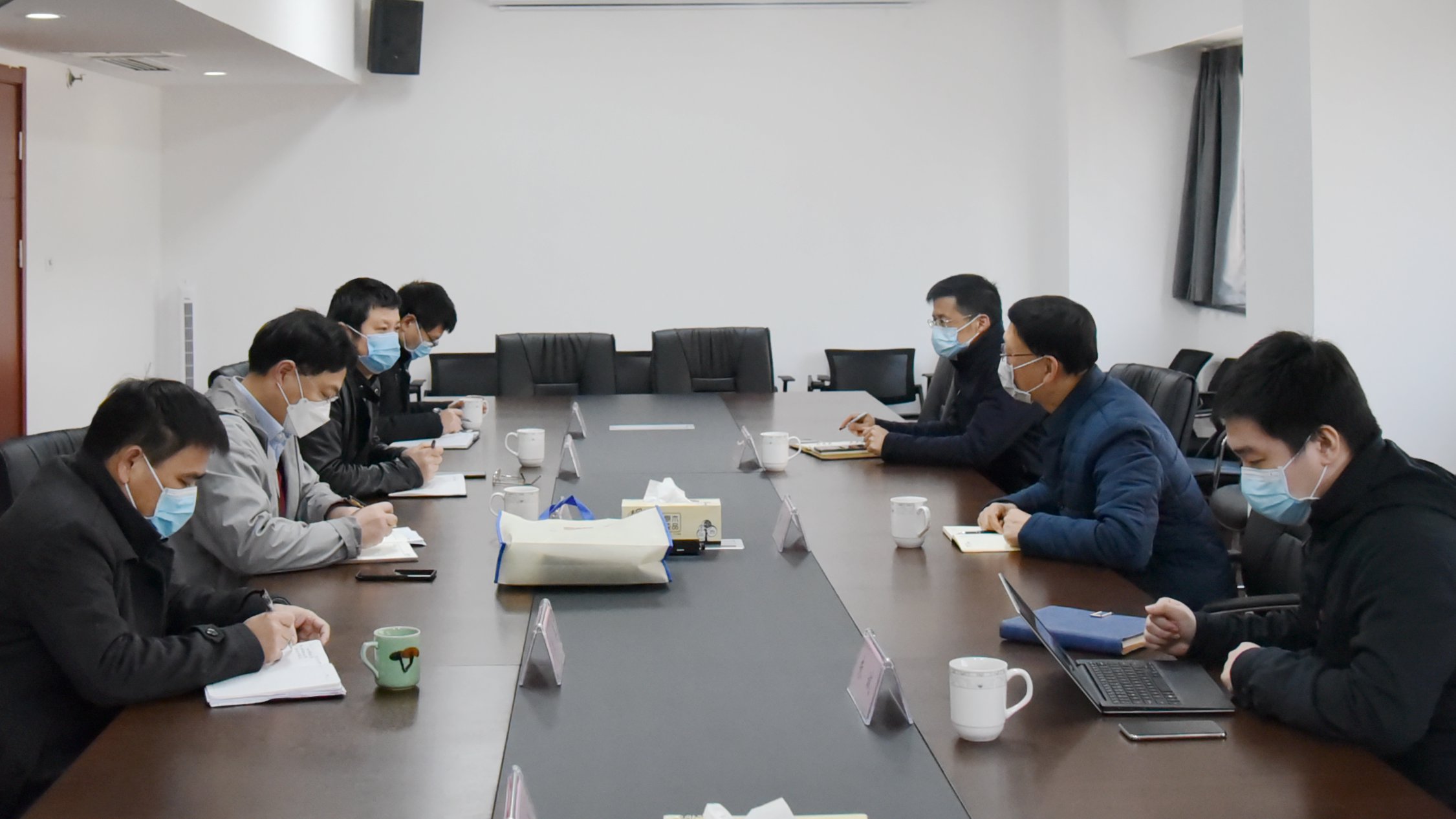 上城区科技局杨东书记一行到访开云（中国）官方