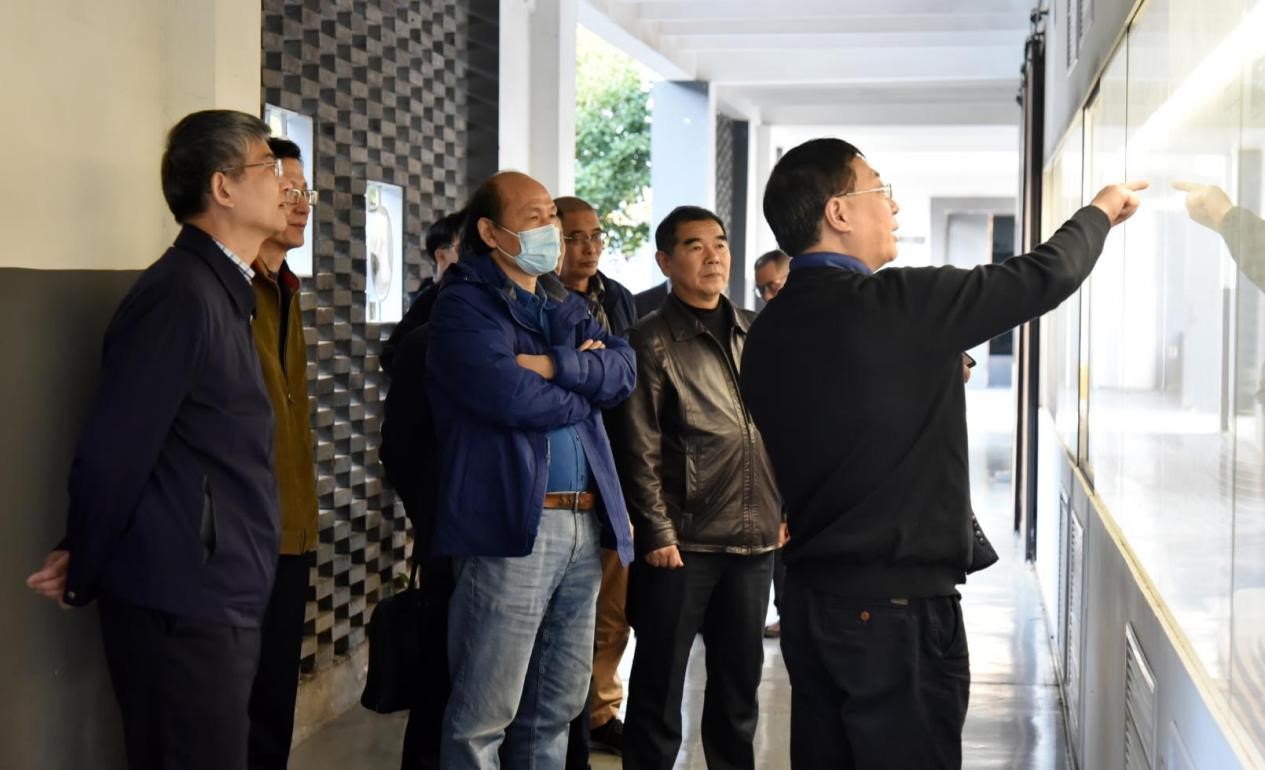 省党史学习教育第十三巡回指导组前来开云（中国）官方调研指导