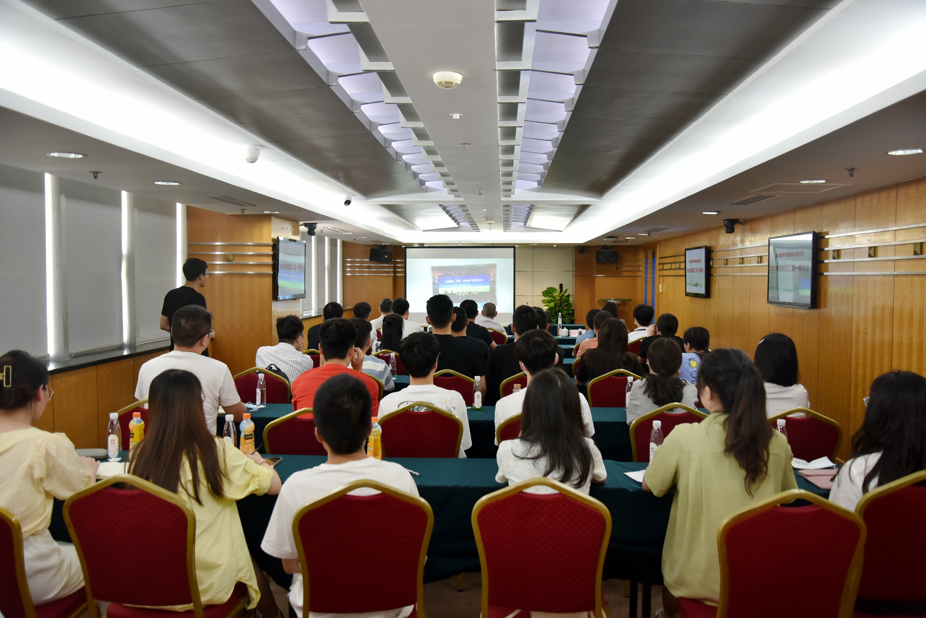 以梦为马，不负韶华——开云（中国）官方2022年度新员工第一期培训活动圆满结束