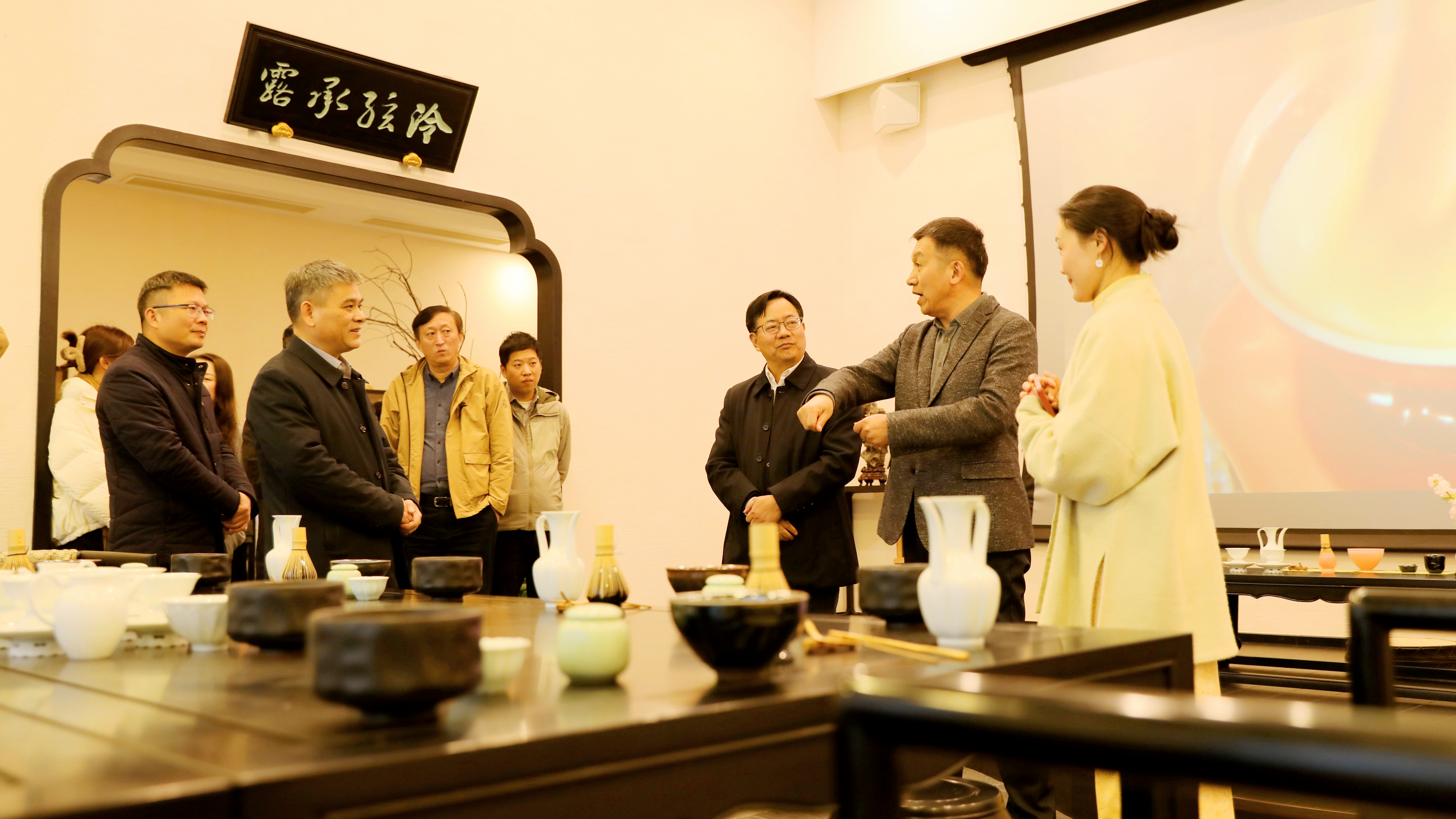 上海市供销社马晨辉副主任调研开云（中国）官方